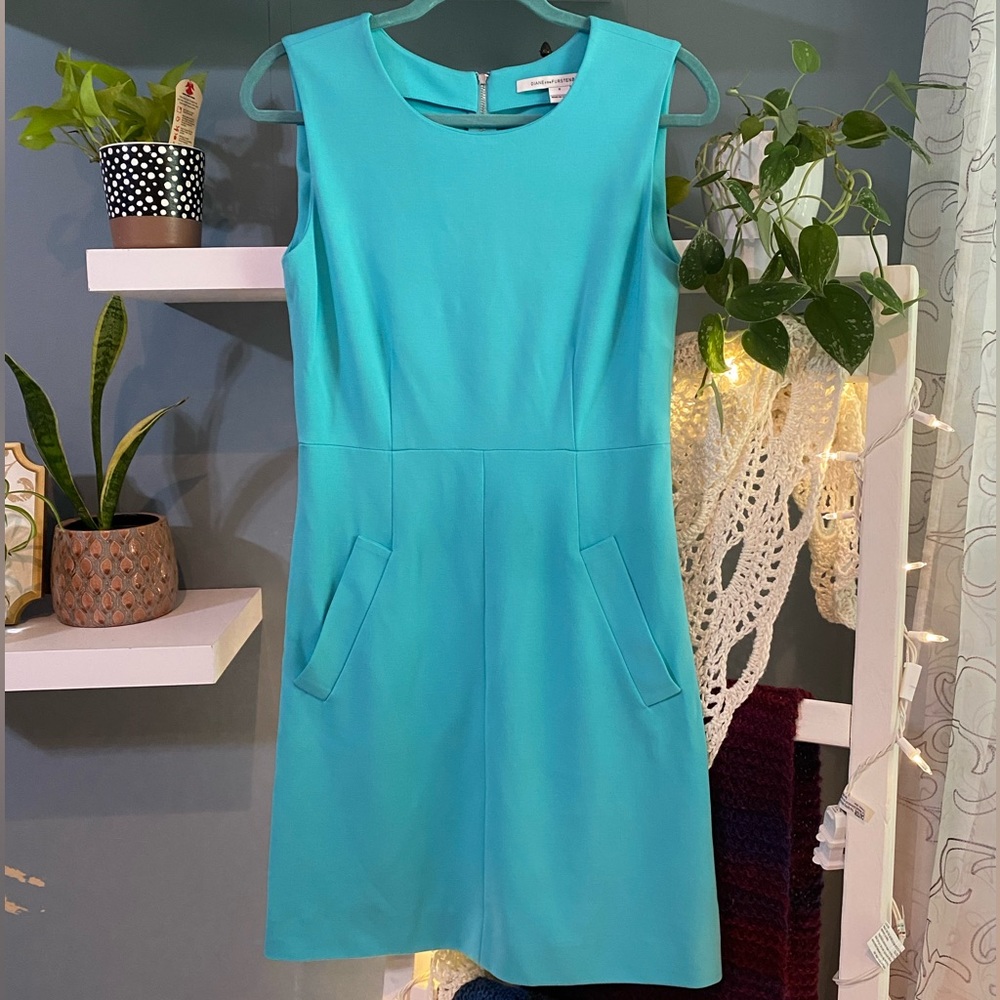Diane von Furstenberg Carpreena Shift Dress - Aqua - Size 6